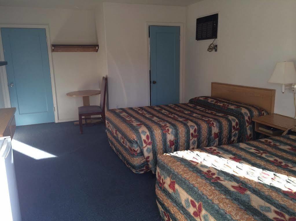 Hamlet Motel Newman Extérieur photo