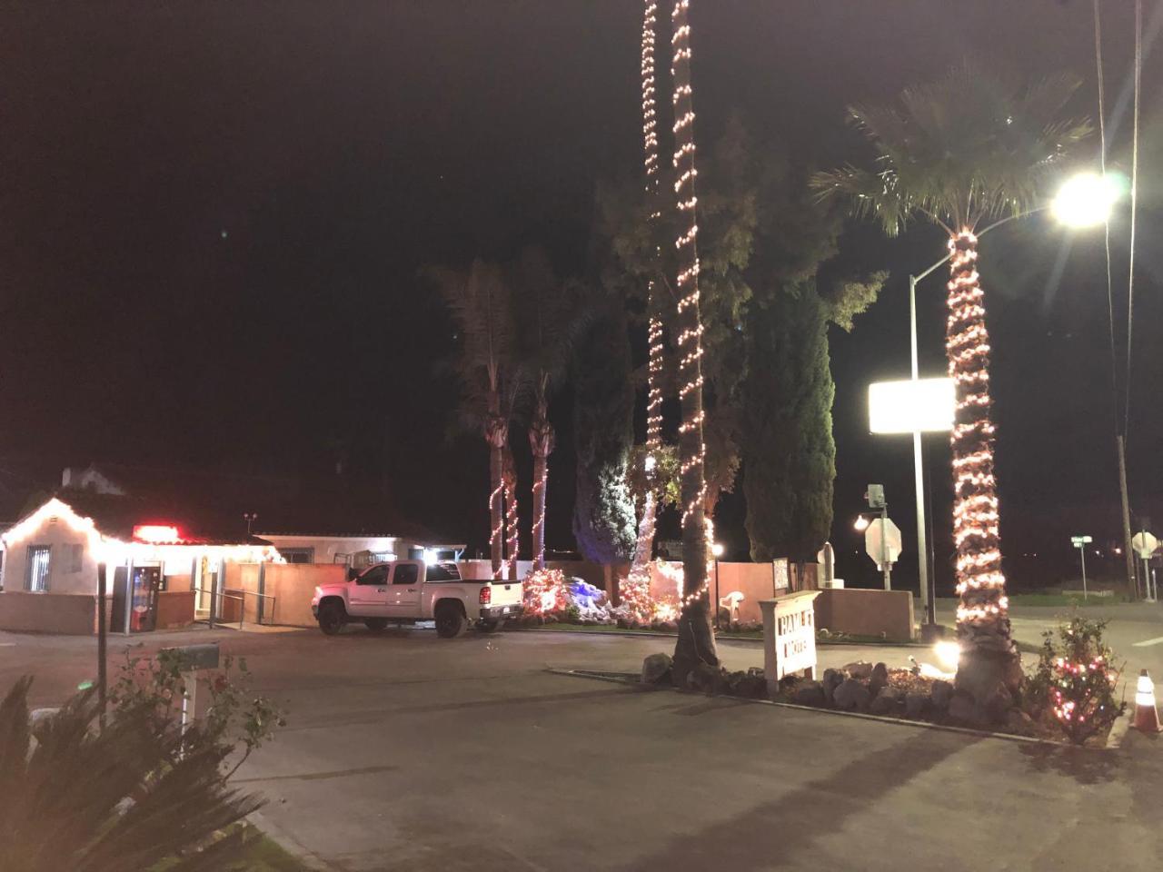 Hamlet Motel Newman Extérieur photo